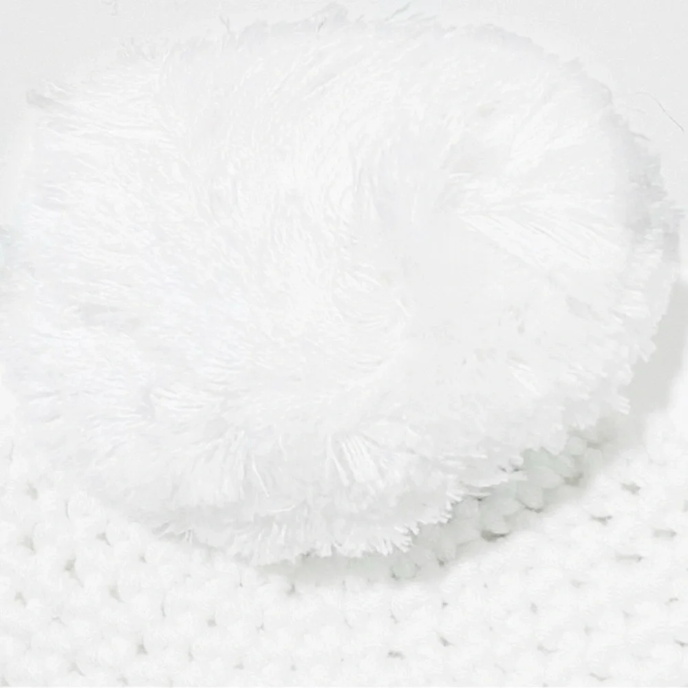 UGG White Ivory Pompom Beanie Knit Hat NWT - Picture 7 of 11